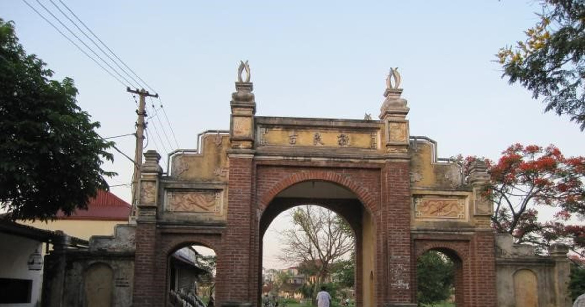 ho-dong-lang-xuan-trach-xuan-canh-dong-anh-ha-noi