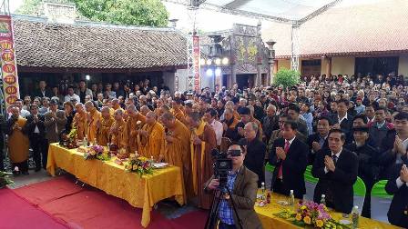 hanh-trinh-ve-voi-ho-dong-viet-nam