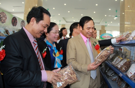 hap-dan-diem-du-lich-trung-tam-ocop-quang-ninh-tai-dong-trieu